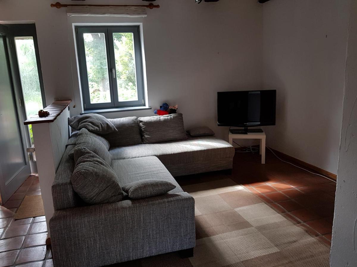 Grosse Wohnung / Haushaelfte In Peetzig Am See Angermunde Exterior foto